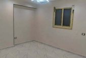شقه للبيع النزهة 2 جانبي شارع 27 دور 14 مساحة 150 متر 3 غرف