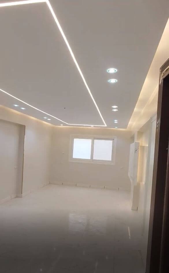 شقه للبيع شارع حمام مخيل الدور العاشر مساحة 145 متر
