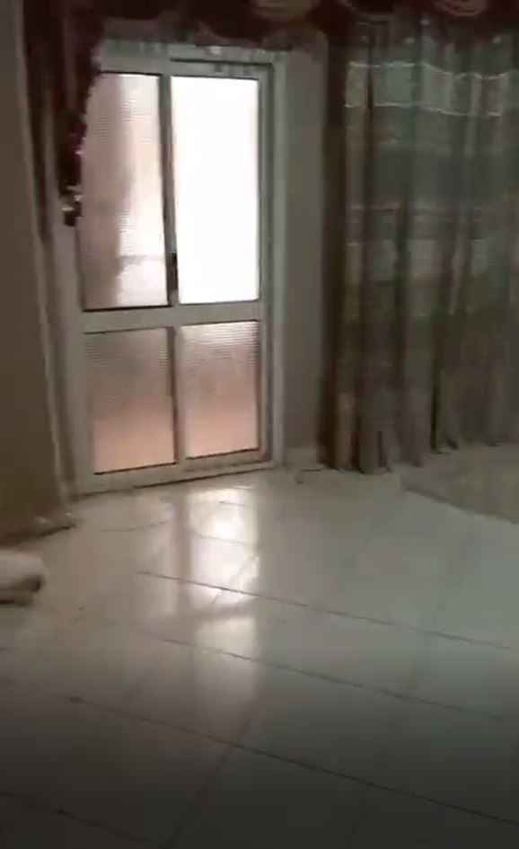 شقه للايجار النزهة 2 جانبي من شارع 27 الدور السادس سوبر لوكس