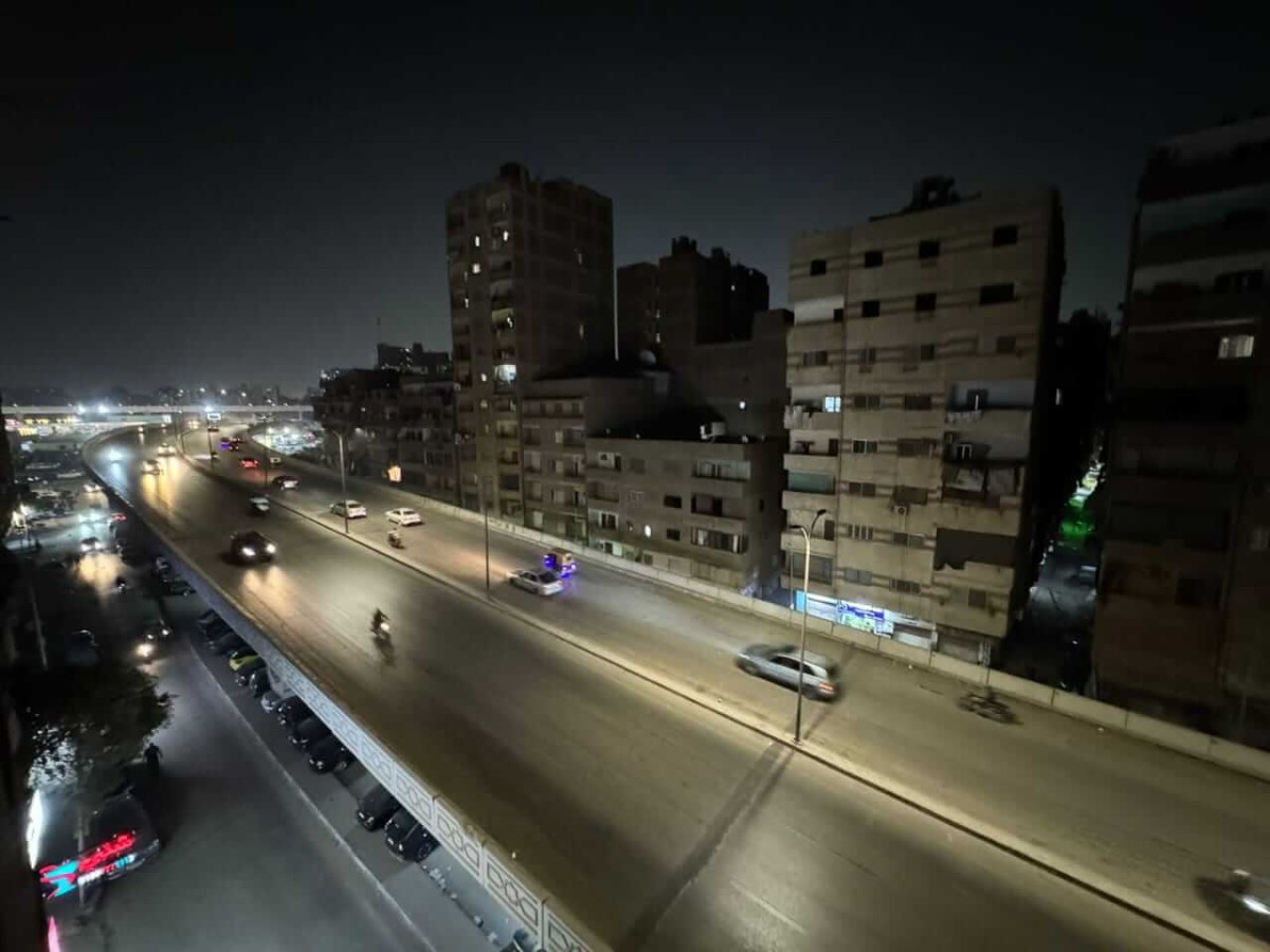 شقة للبيع النزهة 2 شارع الأربعين الرئيسى الدور 6 أسانسير طوب احمر