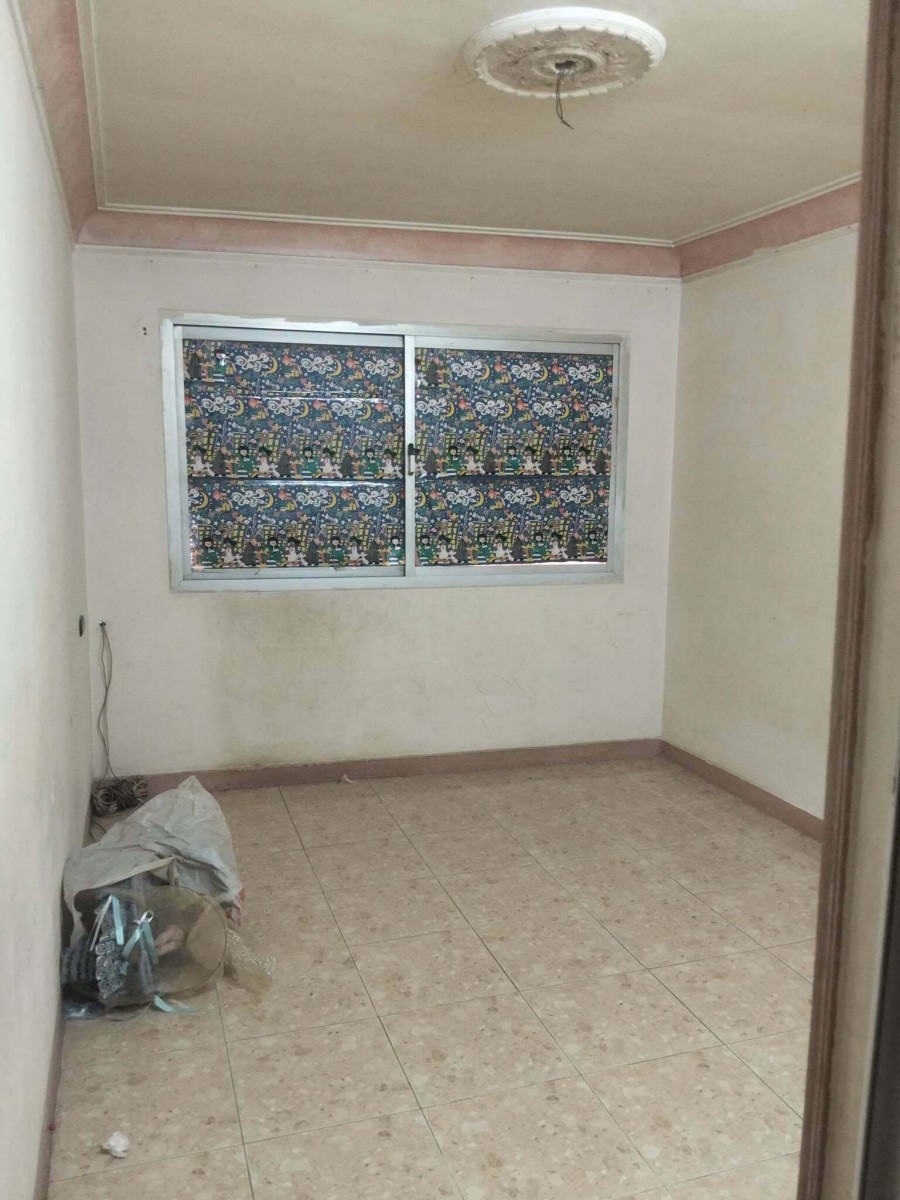 شقة للبيع النزهة 2 جانبي من شارع العشرين الدور الرابع غرفتين